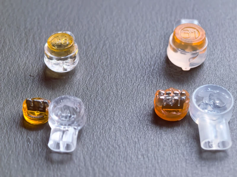 UY and UY2 open cap comparison showing internal gel and IDC blade