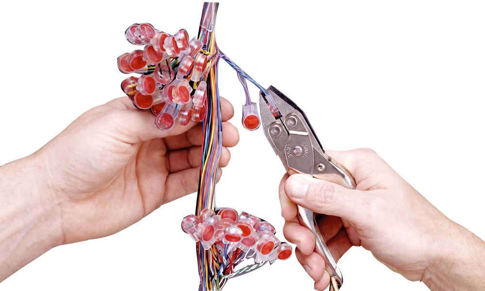 UR connector crimping tool installation for red jelly crimp connectors